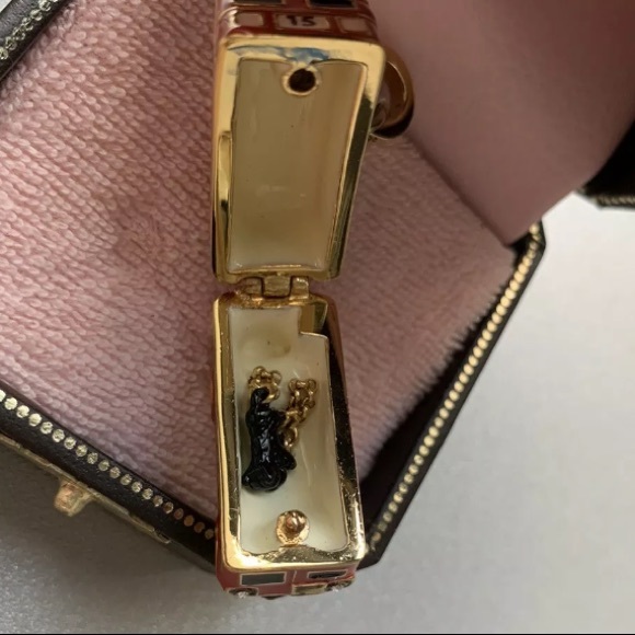 Juicy Couture Red Double Decker London Bus Terrier Scottie Yorkie - Picture 5 of 6